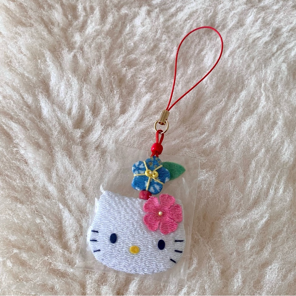 Hello Kitty key/bag/phone charm